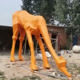 玻璃钢雕塑 大型几何切面长颈鹿雕塑 动物雕塑 公园草坪落地摆件