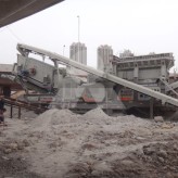移动式石料生产线设备 花岗岩碎石机 建筑垃圾破碎移动生产线